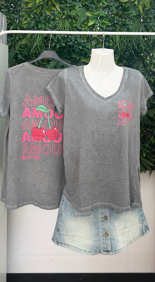 Camiseta cuello de pico Cerezas